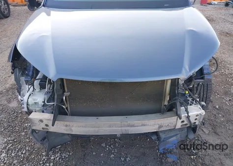 2019 Toyota Highlander Le Plus from USA, damaged, VIN 5TDZZRFH4KS338807